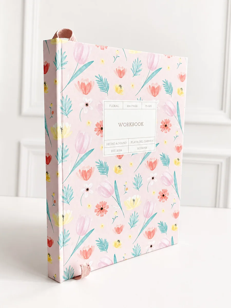 Workbook con estampado floral rosa